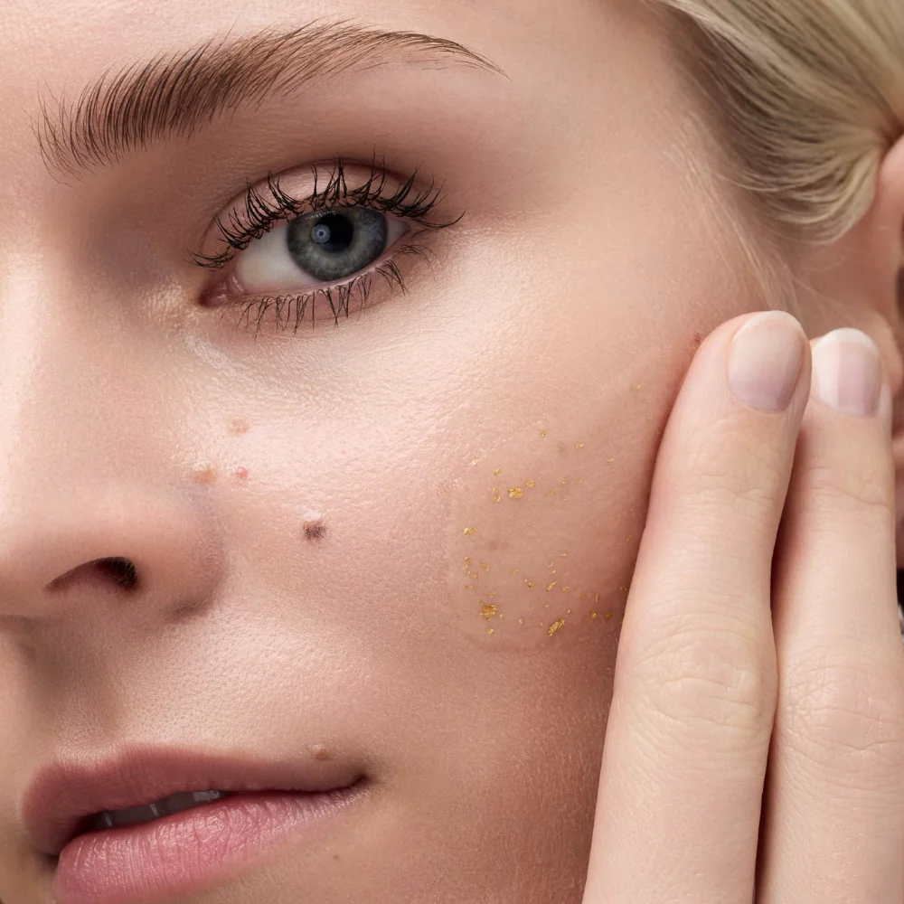Catrice Cosmetics Glam In Gold Hydrating Primer 010 Oh My Goldness 30ml - Image 4