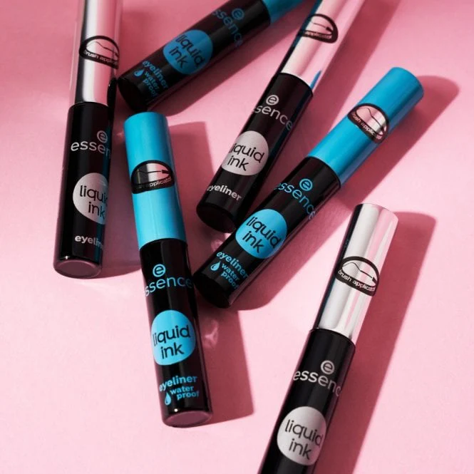 Essence Liquid Ink Eyeliner Black 3ml - Image 4