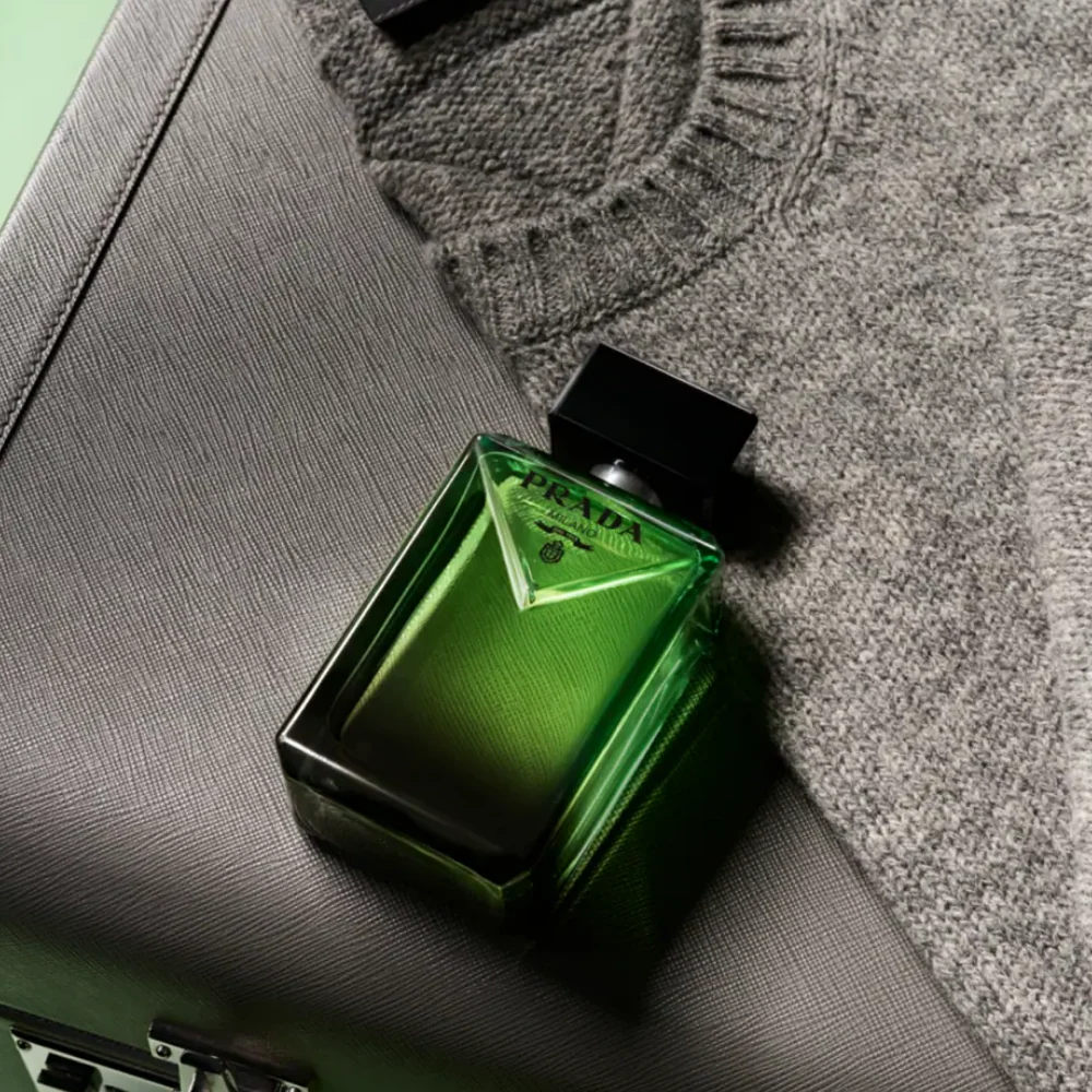 Prada Paradigme Eau De Parfum 100ml - Image 3