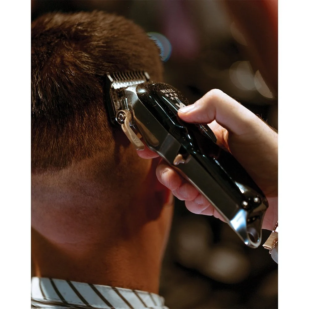 Wahl Professional Cordless Senior Clipper + Cordless Detailer Li Trimmer Duo - Image 7